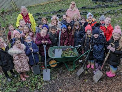 Generous resident gifts school children 150 trees