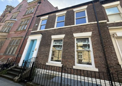Self Contained Office Premises in Sunniside 